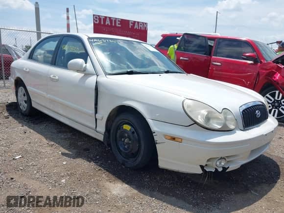 2004 Hyundai Sonata with VIN KMHWF25HX4A991545, listed as a IAAI auction lot 42637357 with 132,665 mi miles and . Bid and sale history available at DreamBid. Image 1.