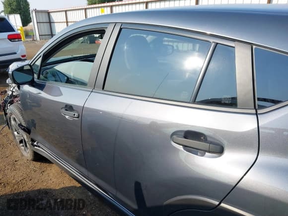 ✅ 2025 Subaru Crosstrek • VIN: JF2GUABC3SH292037 • Lot: 43204202. Listed on IAAI with 3,525 mi. Free auction sales archive from the USA and detailed vehicle history report at DreamBid. Image 15.
