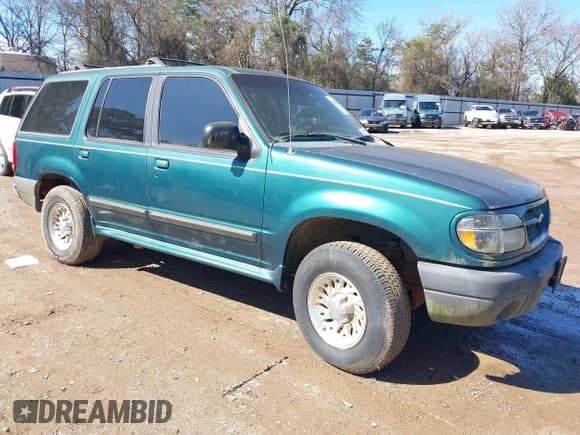 ✅ 1999 Ford Explorer XL • VIN: 1FMZU32X3XZA96716 • Лот: 41650246. Опубликован ранее на IAAI с пробегом 137 473 миль. Бесплатный доступ к архиву аукционных продаж из США и подробный отчёт об истории автомобиля на DreamBid. Изображение 1.