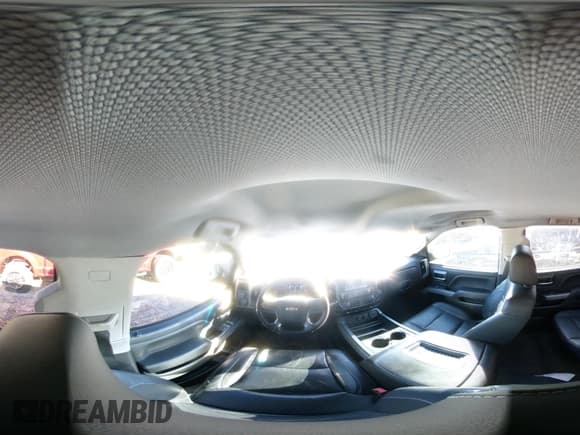 ✅ 2018 Chevrolet Silverado 1500 LTZ • VIN: 3GCUKSEC3JG226251 • Lot: 43672497. Wystawiony na IAAI z przebiegiem 158 623 mil. Bezpłatny archiwum sprzedaży aukcyjnych z USA i szczegółowy raport historii pojazdu na DreamBid. Zdjęcie 18.