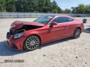 ✅ 2019 Mercedes-Benz C 300 • VIN: WDDWJ8DB3KF802162 • Лот: 62512635. Опубликован ранее на Copart с пробегом 113 299 миль. Бесплатный доступ к архиву аукционных продаж из США и подробный отчёт об истории автомобиля на DreamBid. Изображение 1.