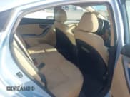 ✅ 2012 Hyundai Elantra GLS • VIN: KMHDH4AE2CU230224 • Lot: 43827706. Wystawiony na IAAI z przebiegiem 215 650 mil. Bezpłatny archiwum sprzedaży aukcyjnych z USA i szczegółowy raport historii pojazdu na DreamBid. Zdjęcie 8.