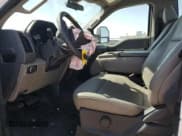 ✅ 2022 Ford F-250 XL • VIN: 1FTBF2A62NEF57914 • Lot: 74834044. Wystawiony na Copart z przebiegiem 33 394 mil. Bezpłatny archiwum sprzedaży aukcyjnych z USA i szczegółowy raport historii pojazdu na DreamBid. Zdjęcie 7.