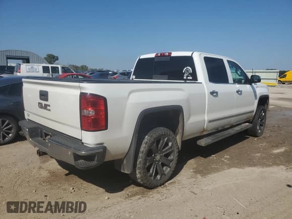 ✅ 2014 GMC Sierra 1500 SLT • VIN: 3GTU2VEC5EG102411 • Lot: 80066625. Listed on Copart with 202,210 mi. Free auction sales archive from the USA and detailed vehicle history report at DreamBid. Image 3.