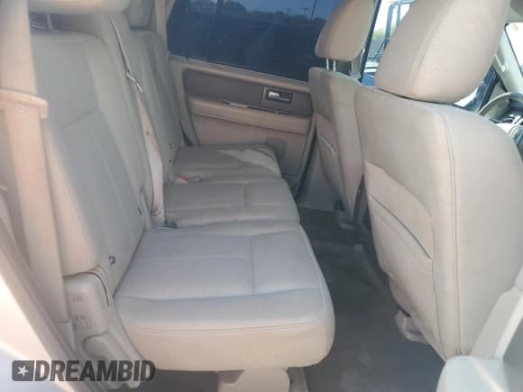 ✅ 2012 Ford Expedition XLT • VIN: 1FMJU1J56CEF40075 • Lot: 70683785. Wystawiony na Copart z przebiegiem 163 390 mil. Bezpłatny archiwum sprzedaży aukcyjnych z USA i szczegółowy raport historii pojazdu na DreamBid. Zdjęcie 11.