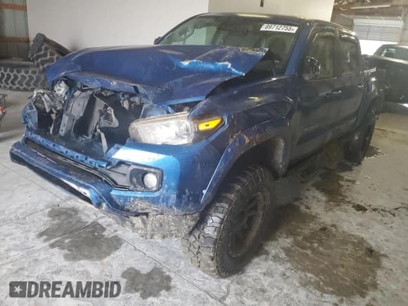 ✅ 2018 Toyota Tacoma SR5 • VIN: 5TFCZ5AN2JX138187 • Lot: 89712755. Listed on Copart with 123,501 mi. Free auction sales archive from the USA and detailed vehicle history report at DreamBid. Image 1.