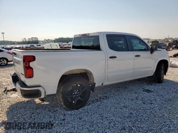 ✅ 2023 Chevrolet Silverado 1500 Custom • VIN: 1GCPABEK0PZ139861 • Lot: 71913635. Wystawiony na Copart z przebiegiem 43 641 mil. Bezpłatny archiwum sprzedaży aukcyjnych z USA i szczegółowy raport historii pojazdu na DreamBid. Zdjęcie 3.