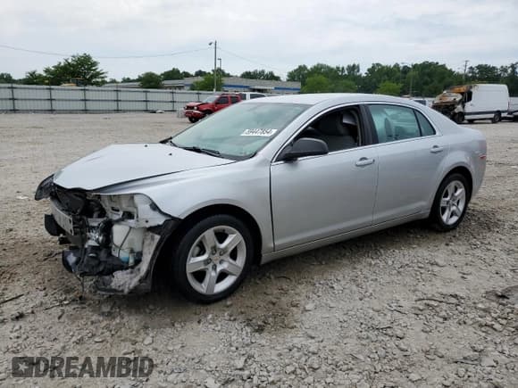 ✅ 2011 Chevrolet Malibu 1LS • VIN: 1G1ZB5E10BF259578 • Lot: 59447854. Wystawiony na Copart z przebiegiem 71 482 mil. Bezpłatny archiwum sprzedaży aukcyjnych z USA i szczegółowy raport historii pojazdu na DreamBid. Zdjęcie 1.