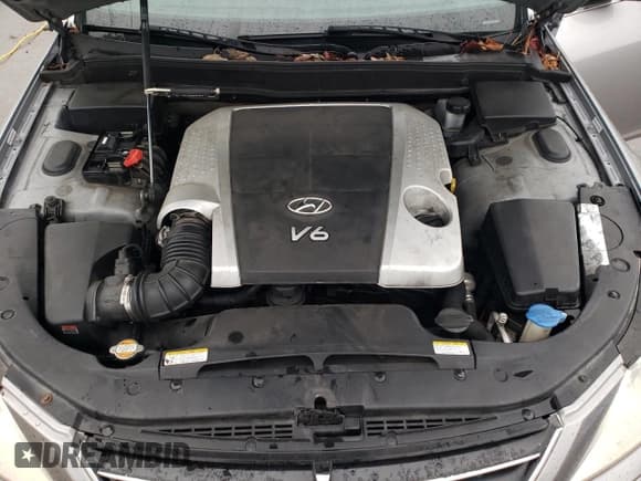 ✅ 2010 Hyundai Genesis • VIN: KMHGC4DE0AU095457 • Lot: 89697535. Wystawiony na Copart z przebiegiem 160 918 mil. Bezpłatny archiwum sprzedaży aukcyjnych z USA i szczegółowy raport historii pojazdu na DreamBid. Zdjęcie 11.