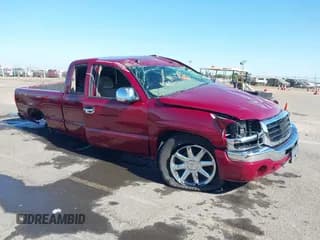 ✅ 2004 GMC Sierra 1500 SLE • VIN: 2GTEC19T941406742 • Лот: 42842322. Опубликован ранее на IAAI с пробегом 179 141 миль. Бесплатный доступ к архиву аукционных продаж из США и подробный отчёт об истории автомобиля на DreamBid. Изображение 1.