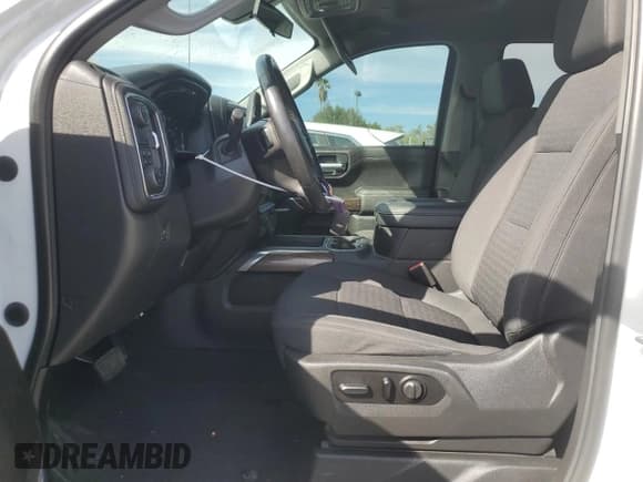 ✅ 2021 Chevrolet Silverado 1500 RST • VIN: 3GCPWDED5MG247323 • Lot: 76364264. Wystawiony na Copart z przebiegiem 70 177 mil. Bezpłatny archiwum sprzedaży aukcyjnych z USA i szczegółowy raport historii pojazdu na DreamBid. Zdjęcie 7.