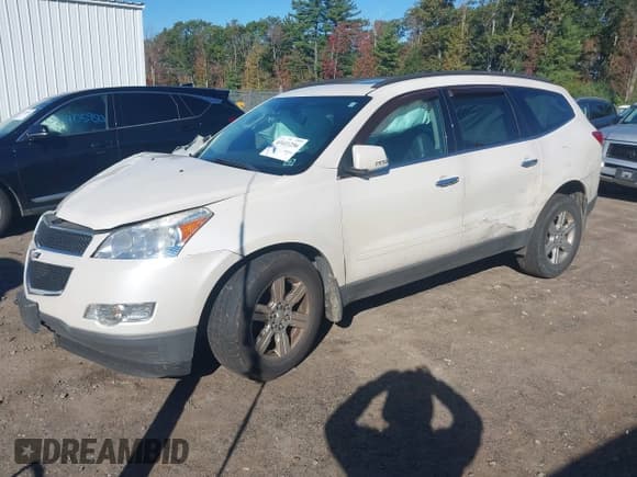 ✅ 2012 Chevrolet Traverse 2LT • VIN: 1GNKVJED3CJ341815 • Lot: 43411256. Wystawiony na IAAI z przebiegiem 166 483 mil. Bezpłatny archiwum sprzedaży aukcyjnych z USA i szczegółowy raport historii pojazdu na DreamBid. Zdjęcie 18.