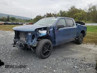 ✅ 2024 Chevrolet Silverado 1500 Custom • VIN: 1GCPDBEK4RZ170055 • Lot: 81111685. Listed on Copart with 24,031 mi. Free auction sales archive from the USA and detailed vehicle history report at DreamBid. Image 1.