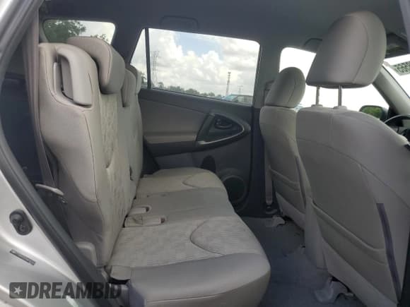 ✅ 2010 Toyota RAV4 • VIN: 2T3ZK4DV0AW008269 • Лот: 64828565. Опубликован ранее на Copart с пробегом 50 096 миль. Бесплатный доступ к архиву аукционных продаж из США и подробный отчёт об истории автомобиля на DreamBid. Изображение 10.