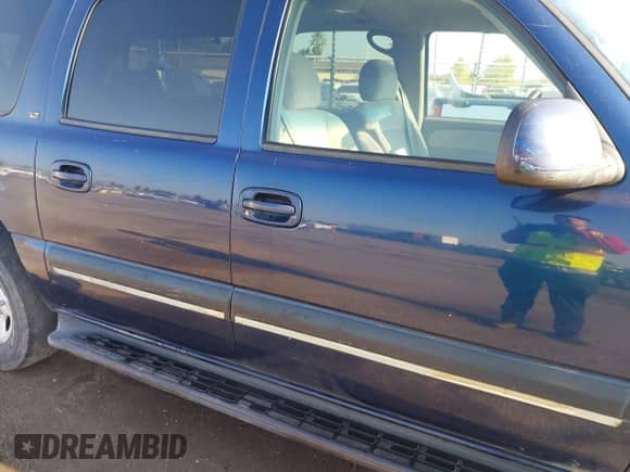 2001 Chevrolet Suburban LT с VIN 3GNEC16T01G258222, выставлен на аукционе IAAI как лот 43520484 с пробегом 271 672 миль миль и . История ставок и продаж доступна на DreamBid. Изображение 19.