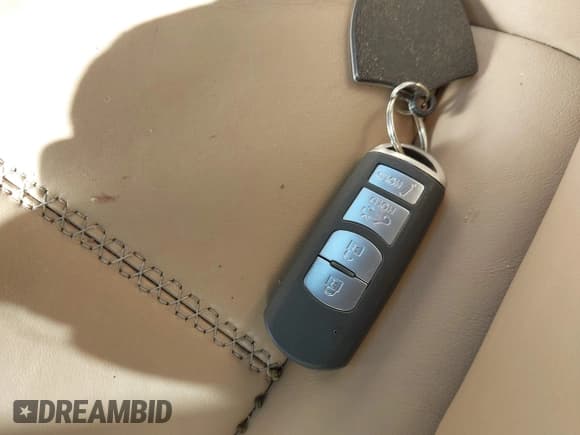 ✅ 2016 Mazda MX-5 Miata Grand Touring • VIN: JM1NDAD75G0114822 • Lot: 43070822. Listed on IAAI with 85,933 mi. Free auction sales archive from the USA and detailed vehicle history report at DreamBid. Image 11.