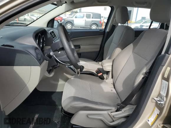 2010 Dodge Caliber Mainstreet с VIN 1B3CB3HA5AD638701, выставлен на аукционе Copart как лот 78846624 с пробегом 43 072 миль миль и Чистый • Clean title. История ставок и продаж доступна на DreamBid. Изображение 7.