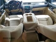 ✅ 2007 Chevrolet Avalanche LS • VIN: 3GNEC12047G278719 • Lot: 94349175. Listed on Copart with 180,826 mi. Free auction sales archive from the USA and detailed vehicle history report at DreamBid. Image 8.