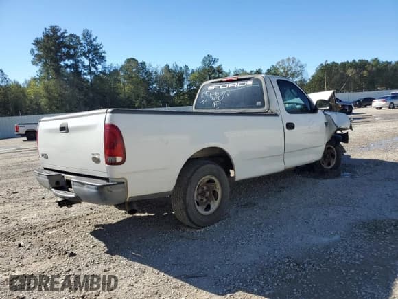 ✅ 2004 Ford F-150 XL • VIN: 2FTRF17W64CA72230 • Lot: 80959554. Listed on Copart with Not provided. Free auction sales archive from the USA and detailed vehicle history report at DreamBid. Image 3.