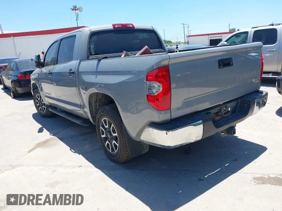 ✅ 2019 Toyota Tundra SR5 • VIN: 5TFDY5F1XKX838103 • Lot: 42817011. Listed on IAAI with Not provided. Free auction sales archive from the USA and detailed vehicle history report at DreamBid. Image 3.