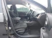 ✅ 2015 Jeep Cherokee Latitude • VIN: 1C4PJMCS3FW521896 • Лот: 43427769. Опубликован ранее на IAAI с пробегом 181 500 миль. Бесплатный доступ к архиву аукционных продаж из США и подробный отчёт об истории автомобиля на DreamBid. Изображение 5.