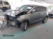 ✅ 2013 Kia Sportage LX • VIN: KNDPB3A21D7428893 • Lot: 42814621. Wystawiony na IAAI z przebiegiem Nie podano. Bezpłatny archiwum sprzedaży aukcyjnych z USA i szczegółowy raport historii pojazdu na DreamBid. Zdjęcie 2.