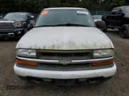 ✅ 2002 Chevrolet S-10 LS • VIN: 1GCDT19W128234688 • Лот: 66901654. Опубликован ранее на Copart с пробегом Не указан. Бесплатный доступ к архиву аукционных продаж из США и подробный отчёт об истории автомобиля на DreamBid. Изображение 5.