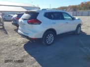 ✅ 2017 Nissan Rogue SL • VIN: 5N1AT2MV1HC835933 • Lot: 43627512. Listed on IAAI with 129,923 mi. Free auction sales archive from the USA and detailed vehicle history report at DreamBid. Image 4.