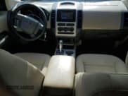 ✅ 2007 Ford Edge SE • VIN: 2FMDK46C67BA71390 • Lot: 64130235. Wystawiony na Copart z przebiegiem 157 603 mil. Bezpłatny archiwum sprzedaży aukcyjnych z USA i szczegółowy raport historii pojazdu na DreamBid. Zdjęcie 8.