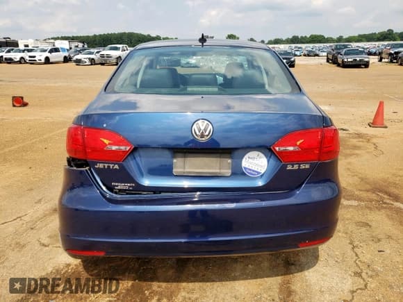 ✅ 2013 Volkswagen Jetta SE • VIN: 3VWDP7AJ8DM209712 • Lot: 59168045. Listed on Copart with 94,813 mi. Free auction sales archive from the USA and detailed vehicle history report at DreamBid. Image 6.