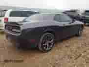 ✅ 2015 Dodge Challenger SXT Plus • VIN: 2C3CDZBG4FH758724 • Lot: 70984092. Wystawiony na Copart z przebiegiem 134 221 mil mil. Skorzystaj z bezpłatnego archiwum sprzedaży aukcyjnych z USA i zobacz szczegółowy raport historii pojazdu na DreamBid. Zdjęcie 3.