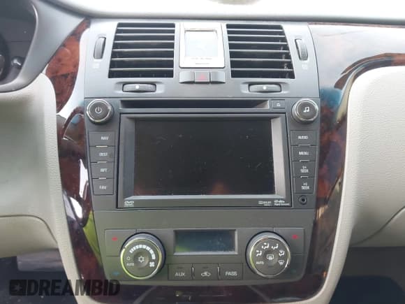 ✅ 2010 Cadillac DTS 1SD • VIN: 1G6KH5EY1AU130234 • Lot: 43744337. Listed on IAAI with 120,459 mi. Free auction sales archive from the USA and detailed vehicle history report at DreamBid. Image 14.