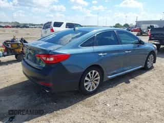 2015 Hyundai Sonata Sport with VIN 5NPE34AF4FH248125, listed as a IAAI auction lot 43407078 with 193,102 mi miles and . Bid and sale history available at DreamBid. Image 4.