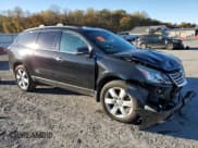 ✅ 2017 Chevrolet Traverse LT • VIN: 1GNKVGKD0HJ323819 • Lot: 85395815. Wystawiony na Copart z przebiegiem 140 637 mil. Bezpłatny archiwum sprzedaży aukcyjnych z USA i szczegółowy raport historii pojazdu na DreamBid. Zdjęcie 4.