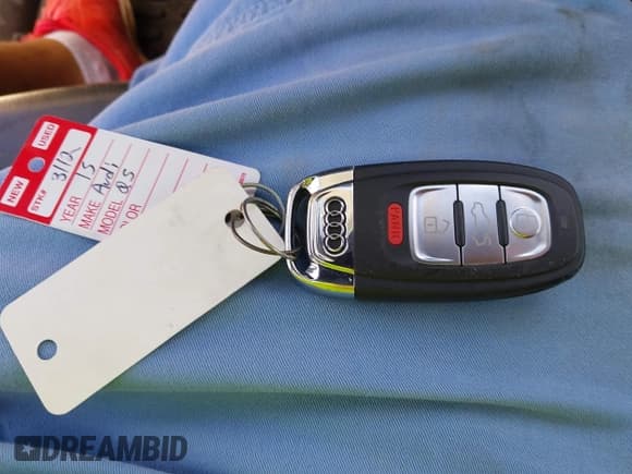 ✅ 2015 Audi Q5 Premium Plus • VIN: WA1LFAFP2FA017806 • Lot: 43770322. Listed on IAAI with 191,435 mi. Free auction sales archive from the USA and detailed vehicle history report at DreamBid. Image 11.