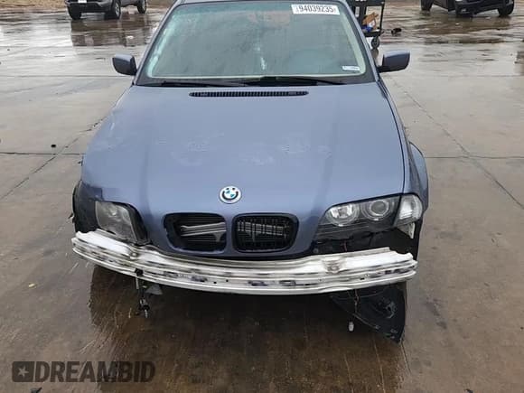 ✅ 2000 BMW 3 Series 323i • VIN: WBAAM3341YCD57688 • Lot: 94039235. Wystawiony na Copart z przebiegiem 130 335 mil. Bezpłatny archiwum sprzedaży aukcyjnych z USA i szczegółowy raport historii pojazdu na DreamBid. Zdjęcie 13.