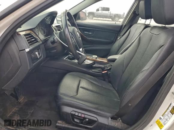 ✅ 2014 BMW 3 Series 328i • VIN: WBA3C1C56EK108990 • Lot: 94811115. Listed on Copart with 133,324 mi. Free auction sales archive from the USA and detailed vehicle history report at DreamBid. Image 7.