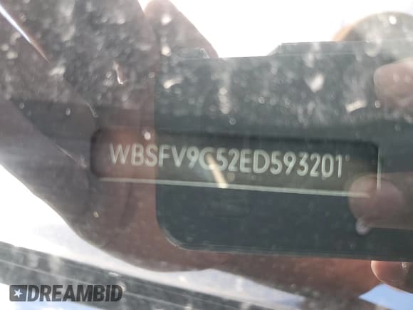 ✅ 2014 BMW M5 • VIN: WBSFV9C52ED593201 • Lot: 64510525. Wystawiony na Copart z przebiegiem Nie podano. Bezpłatny archiwum sprzedaży aukcyjnych z USA i szczegółowy raport historii pojazdu na DreamBid. Zdjęcie 12.