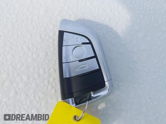 ✅ 2016 BMW 3 Series 320i • VIN: WBA8A9C55GK618258 • Lot: 43772765. Listed on IAAI with 138,583 mi. Free auction sales archive from the USA and detailed vehicle history report at DreamBid. Image 11.