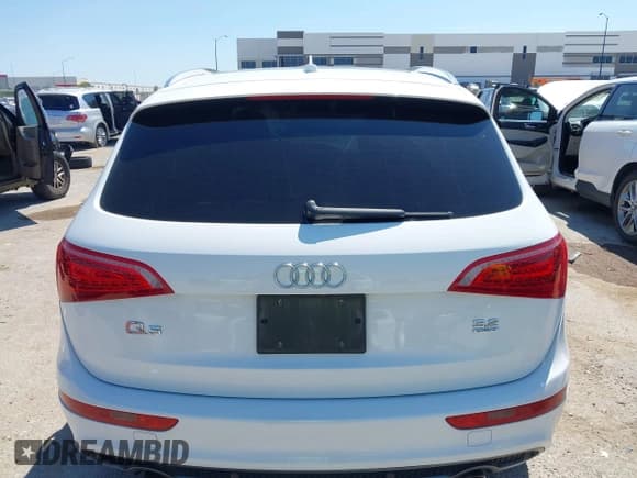 ✅ 2010 Audi Q5 Premium Plus • VIN: WA1MKAFP5AA085851 • Лот: 43143230. Опубликован ранее на IAAI с пробегом 93 637 миль. Бесплатный доступ к архиву аукционных продаж из США и подробный отчёт об истории автомобиля на DreamBid. Изображение 16.