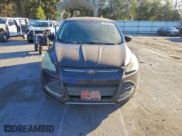 ✅ 2013 Ford Escape SE • VIN: 1FMCU0GX0DUD17033 • Lot: 95516505. Listed on Copart with 130,432 mi. Free auction sales archive from the USA and detailed vehicle history report at DreamBid. Image 5.