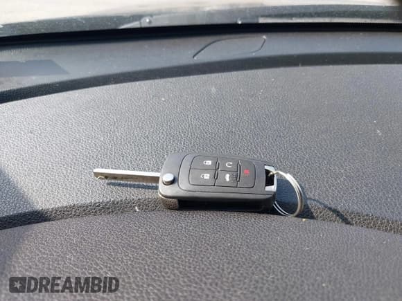 ✅ 2014 GMC Terrain SLT • VIN: 2GKALTEKXE6210311 • Лот: 42523353. Опубликован ранее на IAAI с пробегом 159 421 миль. Бесплатный доступ к архиву аукционных продаж из США и подробный отчёт об истории автомобиля на DreamBid. Изображение 11.