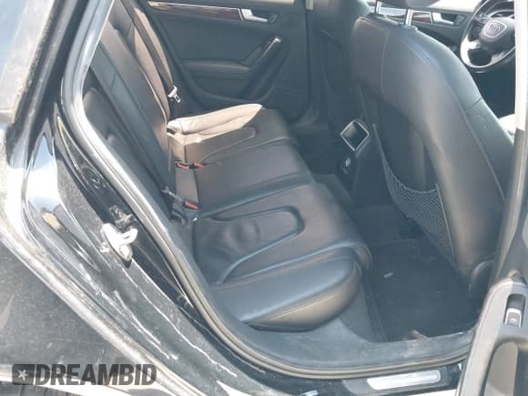 ✅ 2014 Audi A4 Premium • VIN: WAUAFAFL1EA047742 • Lot: 42716466. Wystawiony na IAAI z przebiegiem 109 377 mil. Bezpłatny archiwum sprzedaży aukcyjnych z USA i szczegółowy raport historii pojazdu na DreamBid. Zdjęcie 8.