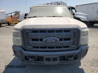 ✅ 2013 Ford F-250 XL • VIN: 1FTBF2A69DEB81954 • Лот: 95113125. Опубликован ранее на Copart с пробегом 42 257 миль. Бесплатный доступ к архиву аукционных продаж из США и подробный отчёт об истории автомобиля на DreamBid. Изображение 5.