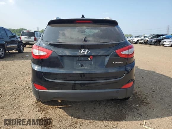 ✅ 2015 Hyundai Tucson SE • VIN: KM8JU3AG1FU979188 • Lot: 67596385. Listed on Copart with 123,332 mi. Free auction sales archive from the USA and detailed vehicle history report at DreamBid. Image 6.