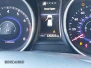 ✅ 2015 Hyundai Santa Fe Limited • VIN: KM8SRDHF1FU116691 • Лот: 43631175. Опубликован ранее на IAAI с пробегом 130 323 миль. Бесплатный доступ к архиву аукционных продаж из США и подробный отчёт об истории автомобиля на DreamBid. Изображение 15.