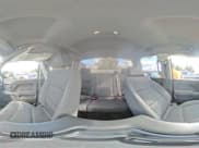 ✅ 2018 Chevrolet Silverado 1500 LT • VIN: 1GCVKREC3JZ119729 • Lot: 86705025. Wystawiony na Copart z przebiegiem 108 839 mil. Bezpłatny archiwum sprzedaży aukcyjnych z USA i szczegółowy raport historii pojazdu na DreamBid. Zdjęcie 15.