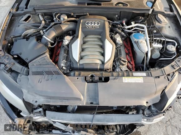 ✅ 2012 Audi S5 Premium Plus • VIN: WAUCVAFR2CA017629 • Лот: 52552015. Опубликован ранее на Copart с пробегом 139 330 миль. Бесплатный доступ к архиву аукционных продаж из США и подробный отчёт об истории автомобиля на DreamBid. Изображение 11.