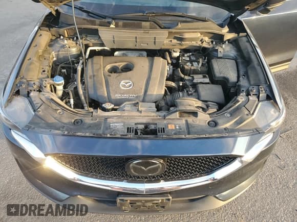 ✅ 2018 Mazda CX-5 Grand Touring • VIN: JM3KFBDM2J0340940 • Lot: 92372345. Listed on Copart with 91,288 mi. Free auction sales archive from the USA and detailed vehicle history report at DreamBid. Image 12.