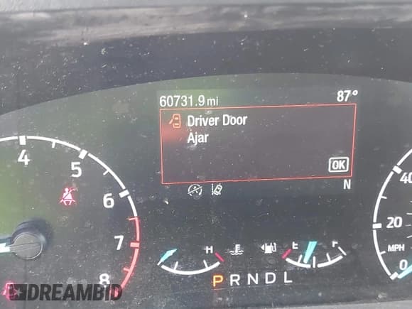 ✅ 2022 Ford Maverick XL • VIN: 3FTTW8E94NRA36623 • Lot: 43188802. Wystawiony na IAAI z przebiegiem 60 731 mil. Bezpłatny archiwum sprzedaży aukcyjnych z USA i szczegółowy raport historii pojazdu na DreamBid. Zdjęcie 7.